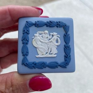 Wedgwood Jasperware Blue & White on Blue Small Square Trinket Box